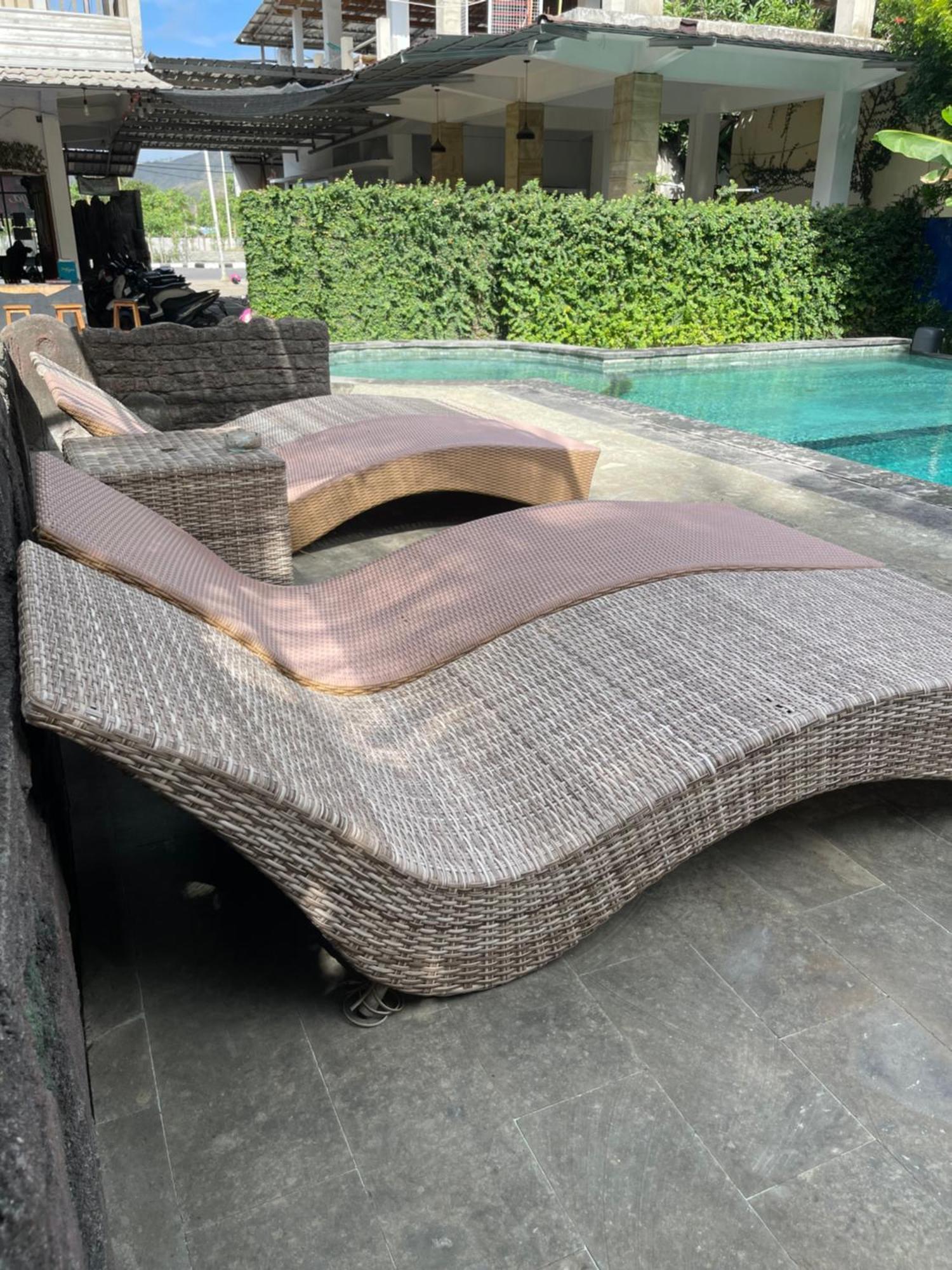 Tri Putri Homestay Kuta  Екстериор снимка