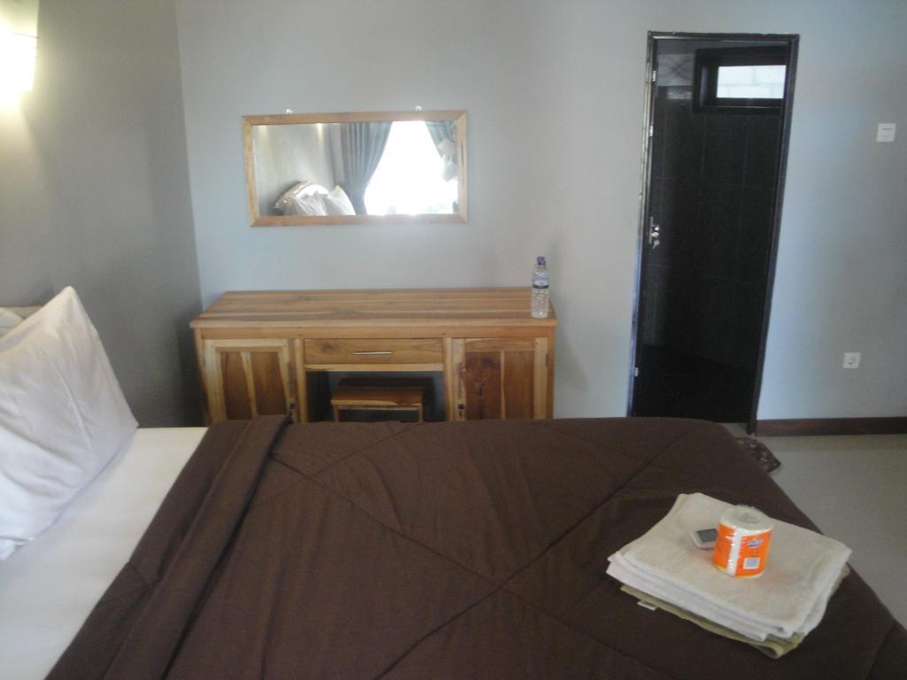 Tri Putri Homestay Kuta  Екстериор снимка