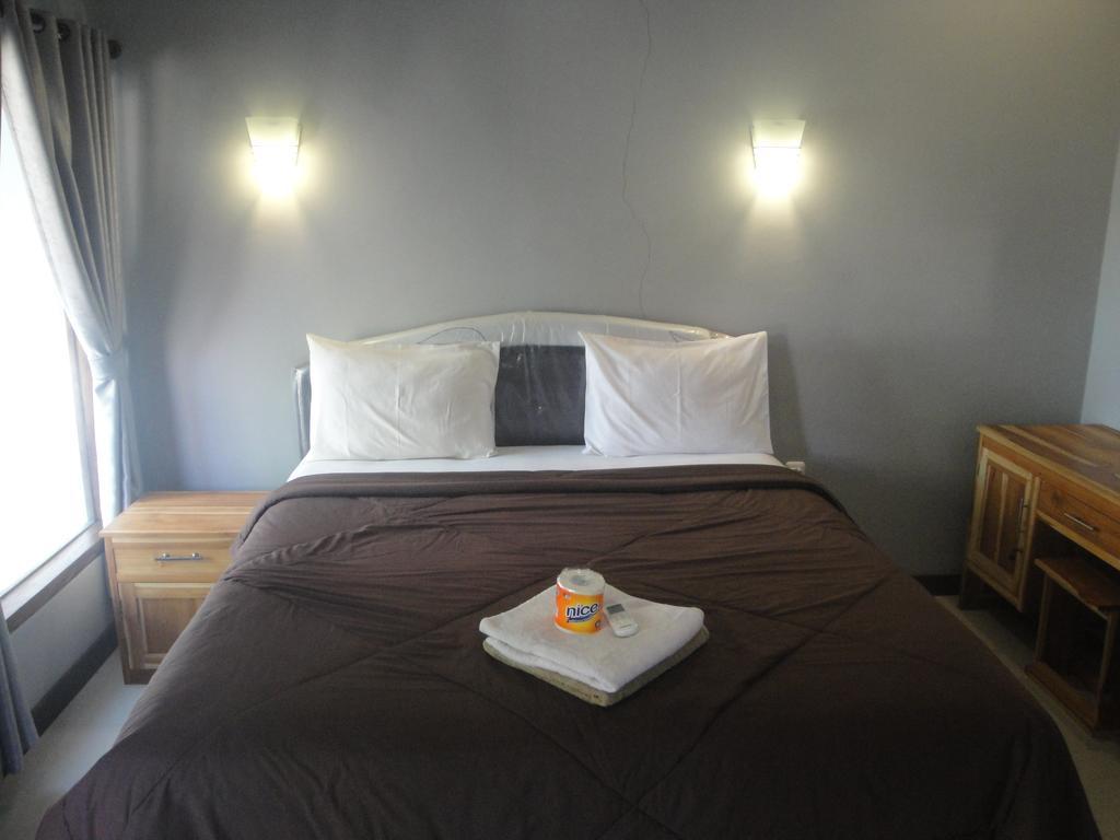 Tri Putri Homestay Kuta  Екстериор снимка